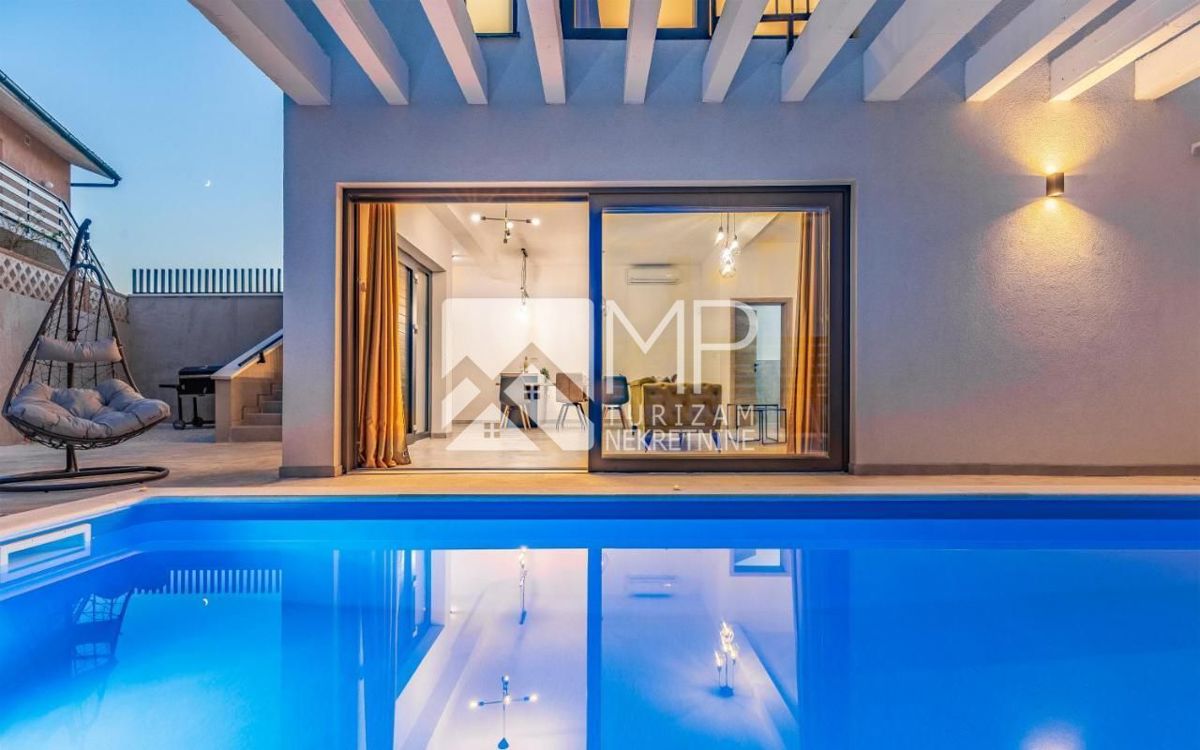 House For sale - ISTARSKA MEDULIN