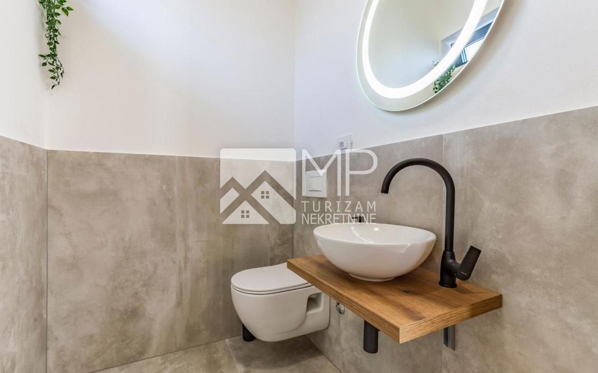 House For sale - ISTARSKA MEDULIN