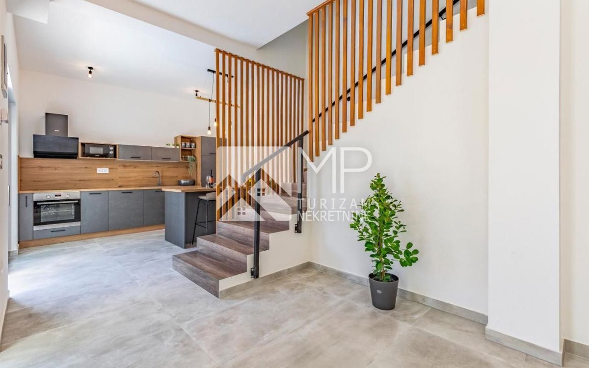 House For sale - ISTARSKA MEDULIN