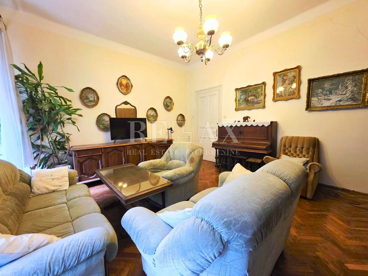 House For sale - Primorsko-goranska Crikvenica - foto 1/4