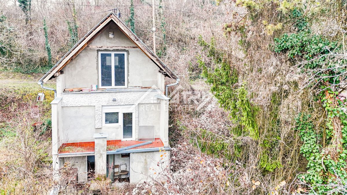 Kuća Na prodaju - OSJEČKO-BARANJSKA ERDUT