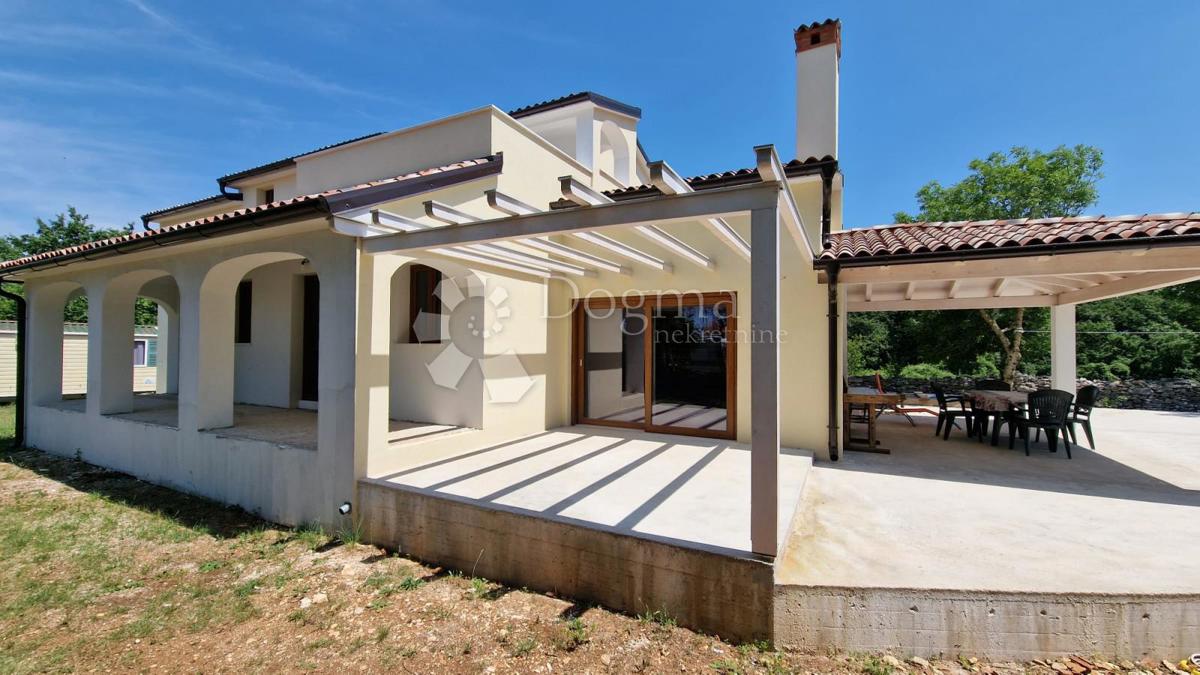 Kuća Na prodaju - ISTARSKA SVETI PETAR U ŠUMI