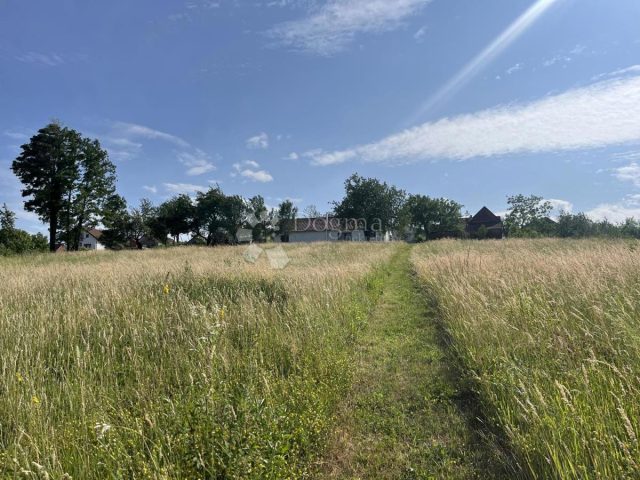 Maison à vendre 208 m² – Našice