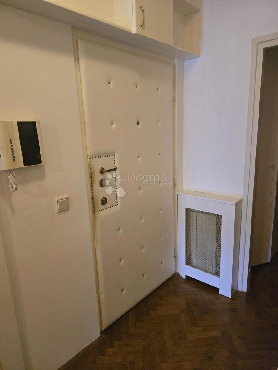 Apartmán Na predaj - GRAD ZAGREB ZAGREB
