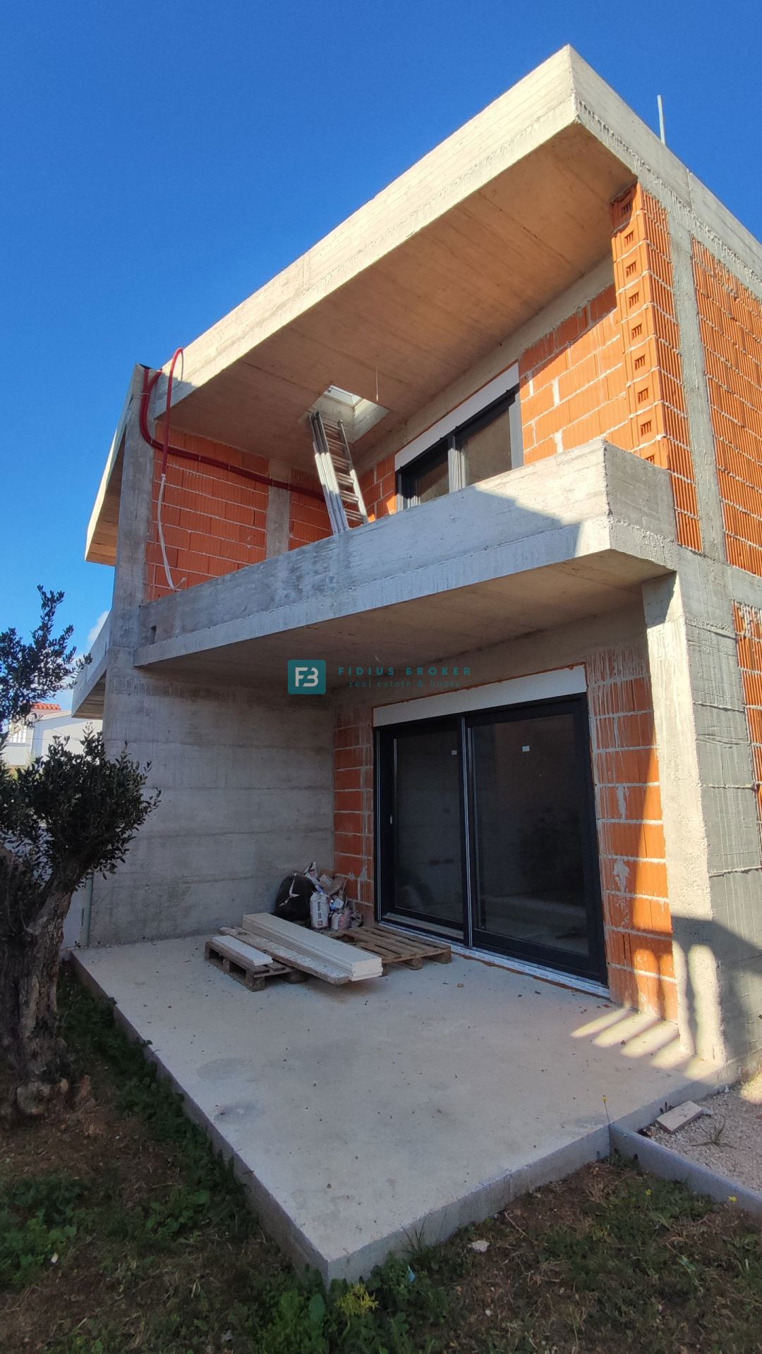 House For sale - ŠIBENSKO-KNINSKA VODICE