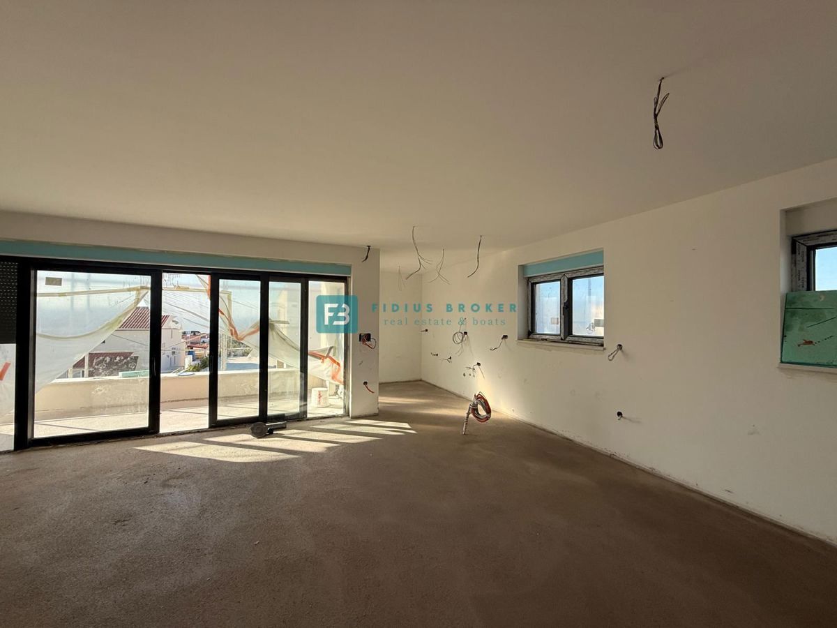 Flat For sale - ŠIBENSKO-KNINSKA VODICE
