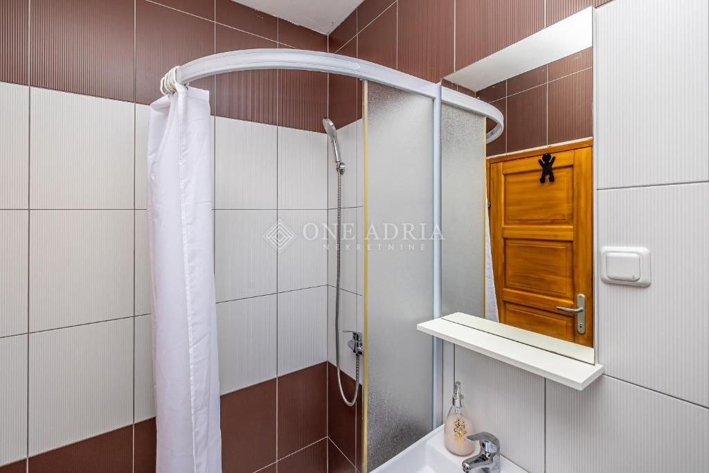 Casa In vendita - PRIMORSKO-GORANSKA KRK