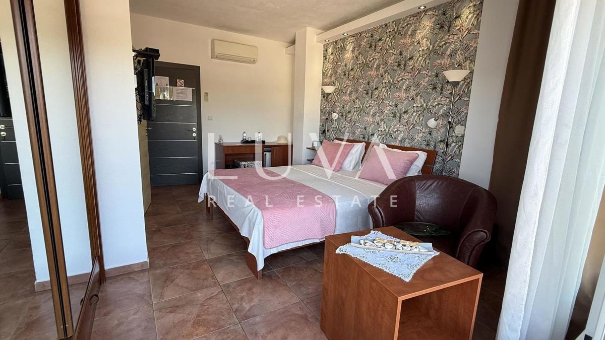House For sale - SPLITSKO-DALMATINSKA VIS