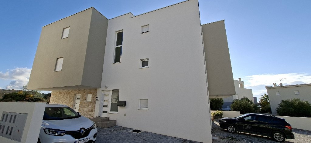 Stan Na prodaju - ŠIBENSKO-KNINSKA ŠIBENIK