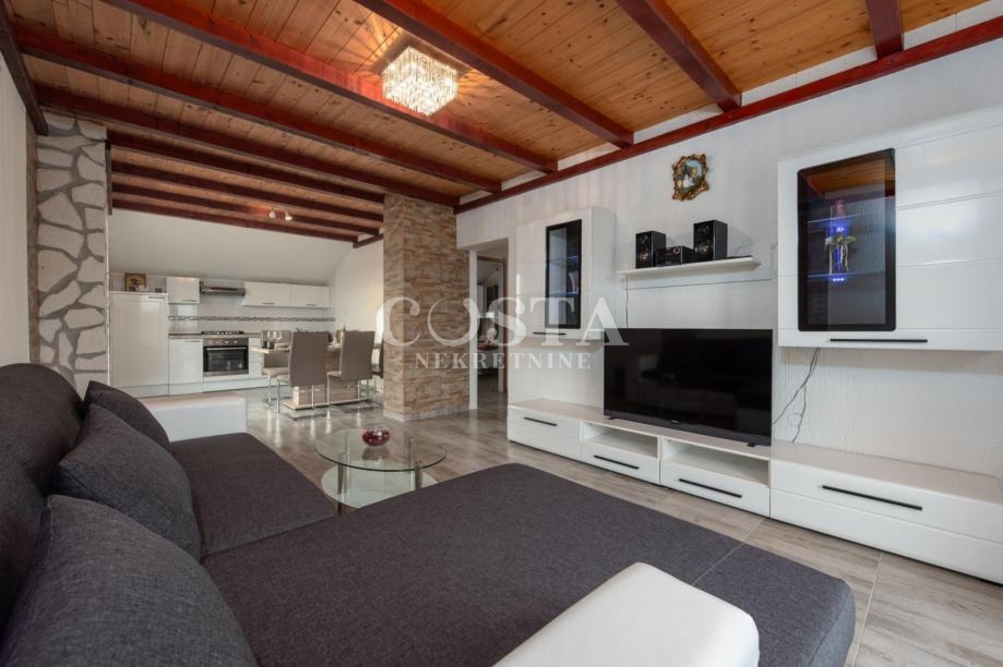 House For sale - ZADARSKA BENKOVAC