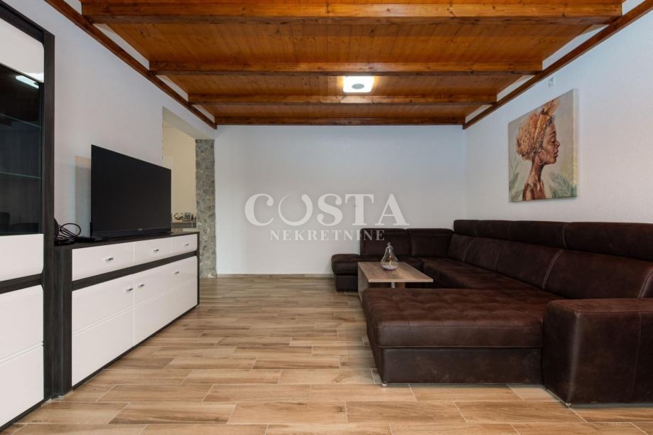 House For sale - ZADARSKA BENKOVAC