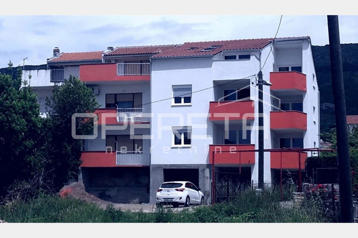 Appartamento In vendita - SPLITSKO-DALMATINSKA KAŠTELA