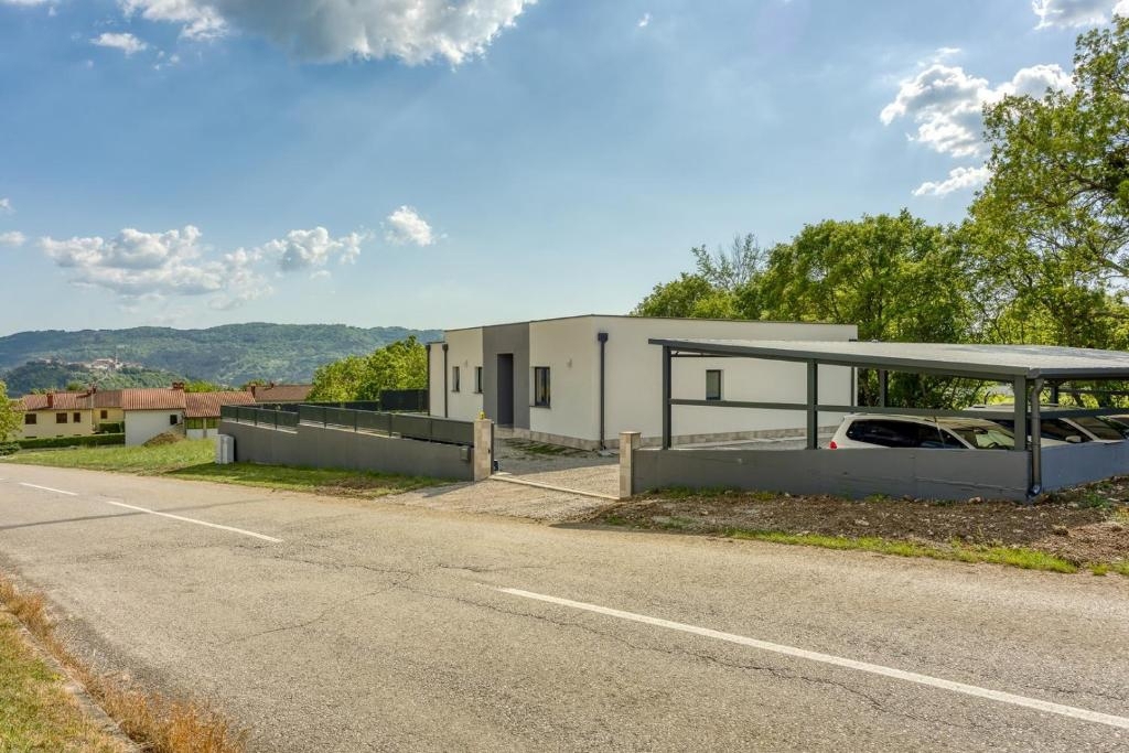 Haus Zu verkaufen - ISTARSKA BUZET