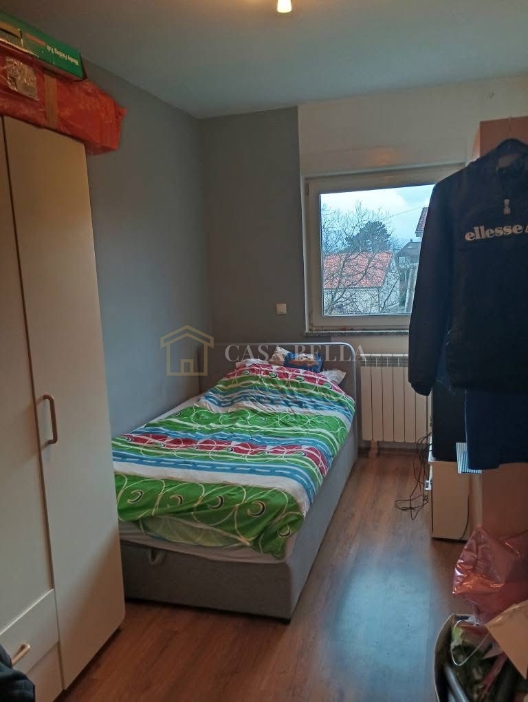 Stan Na prodaju - PRIMORSKO-GORANSKA JELENJE