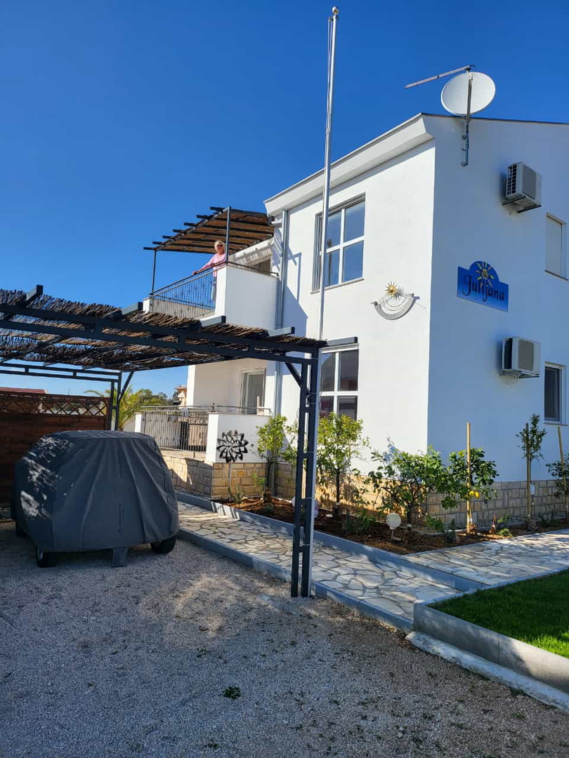 House For sale - ZADARSKA BENKOVAC