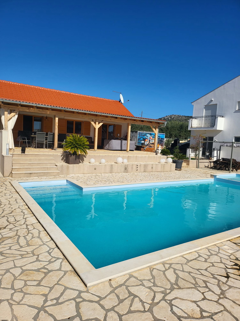 House For sale - ZADARSKA BENKOVAC