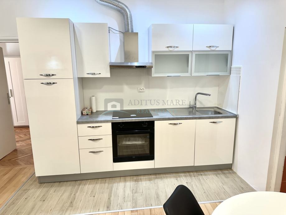 Apartmán Na predaj - ŠIBENSKO-KNINSKA ŠIBENIK