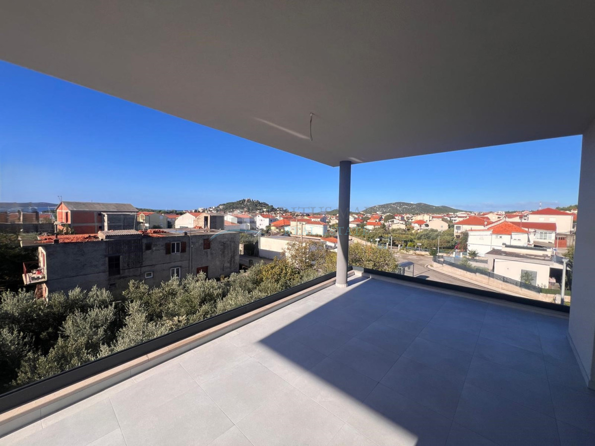 Flat For sale - ŠIBENSKO-KNINSKA TRIBUNJ