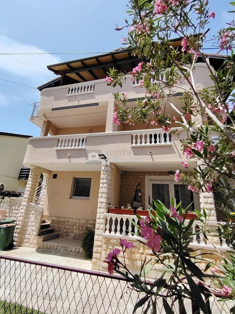 House For sale - šibensko-kninska Vodice - foto 1/18