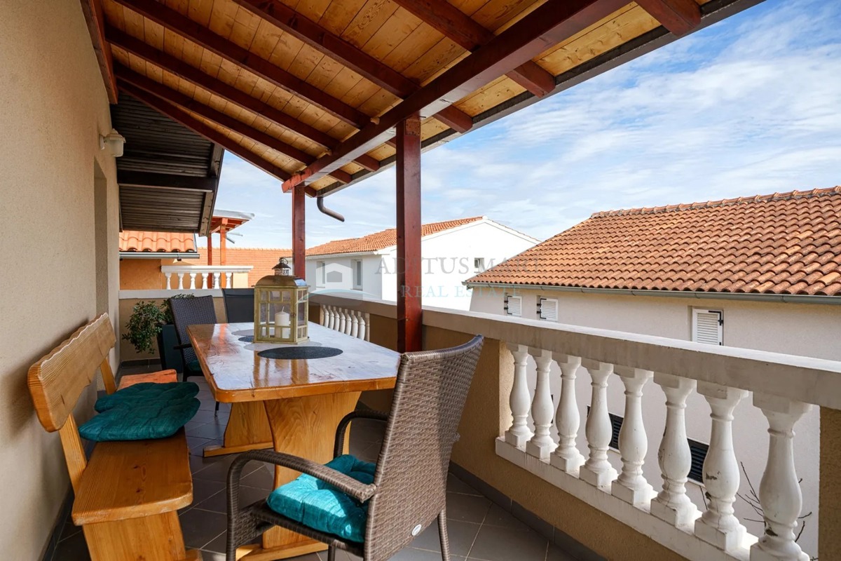 House For sale - ŠIBENSKO-KNINSKA VODICE