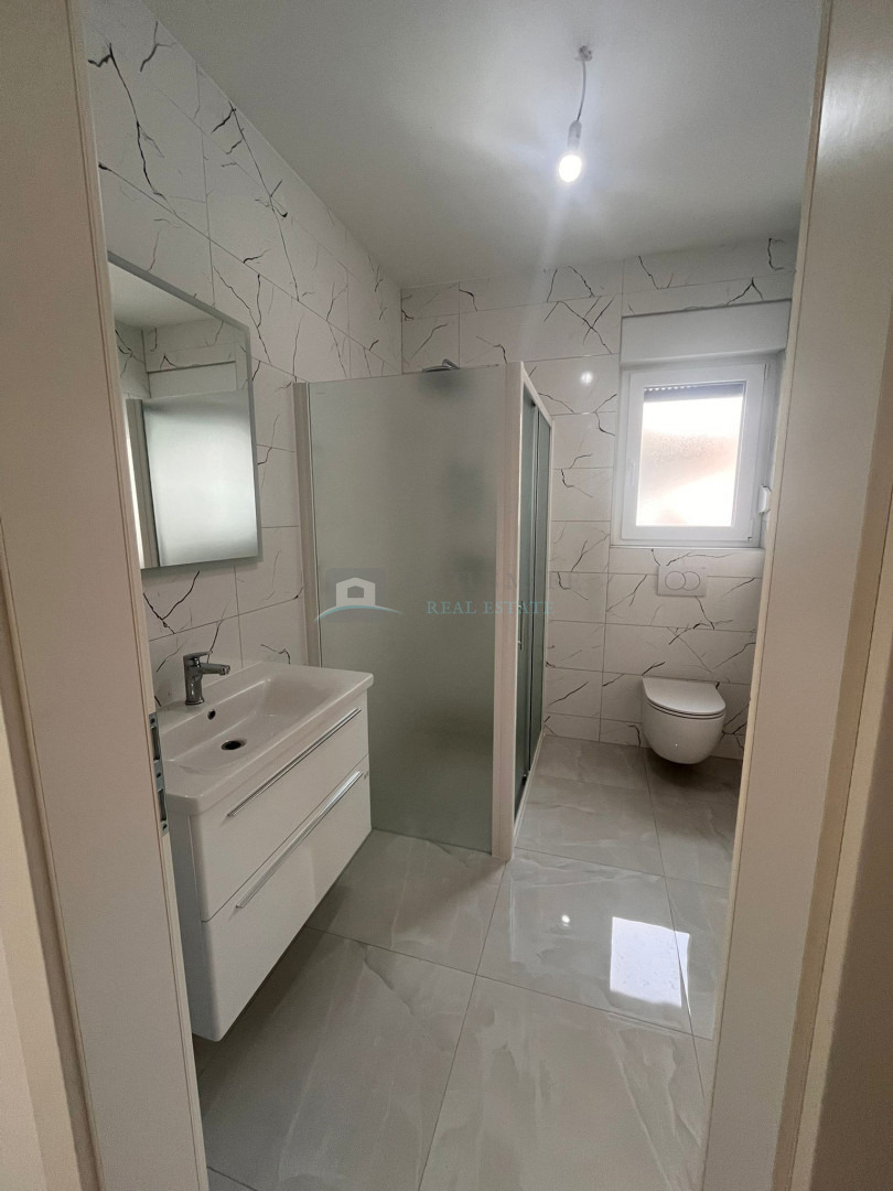 House For sale - ŠIBENSKO-KNINSKA VODICE
