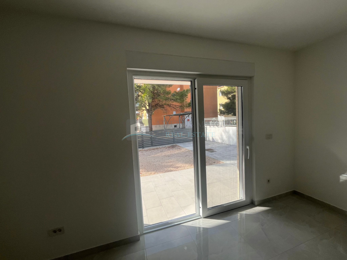 House For sale - ŠIBENSKO-KNINSKA VODICE