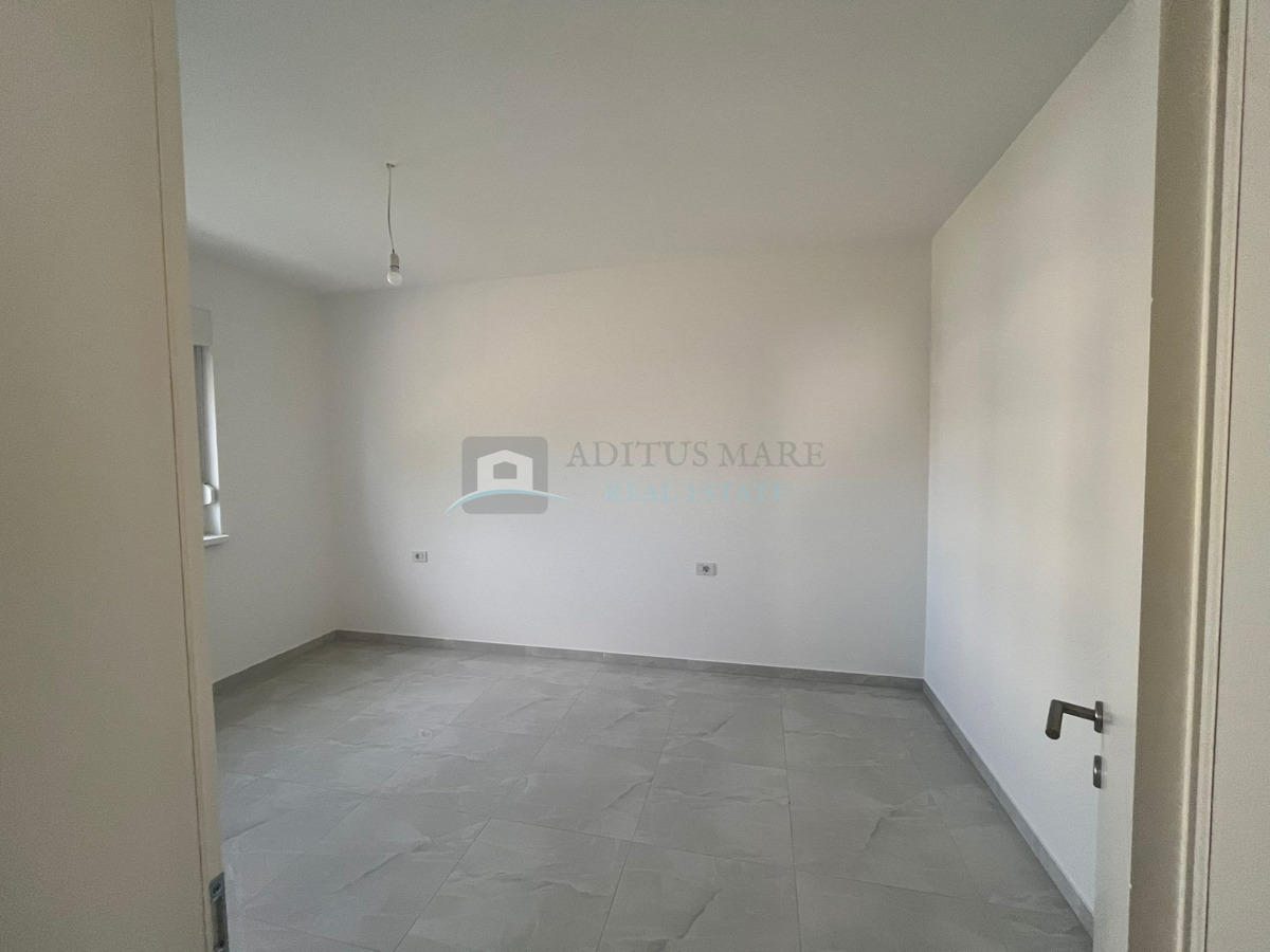 House For sale - ŠIBENSKO-KNINSKA VODICE
