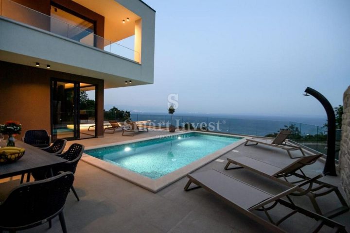Casa in vendita 235 m² – Lovran