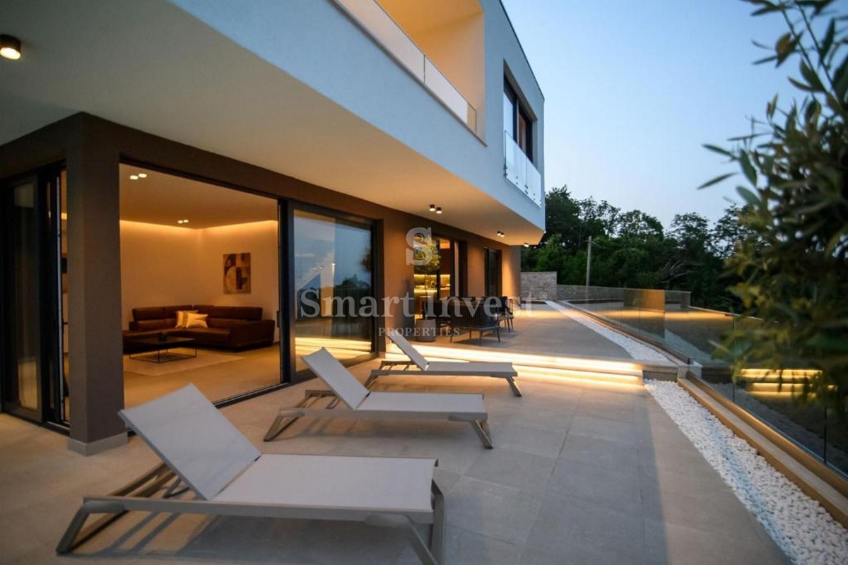Casa In vendita - PRIMORSKO-GORANSKA LOVRAN