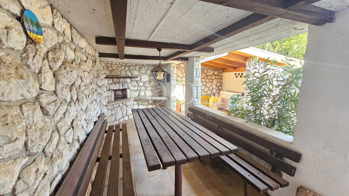 Kuća Na prodaju - PRIMORSKO-GORANSKA NOVI VINODOLSKI