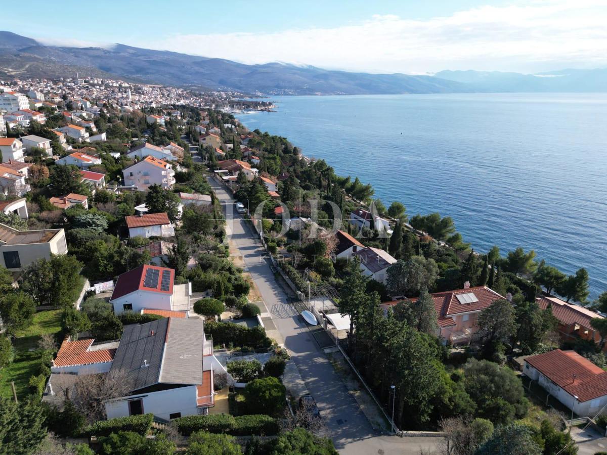 Kuća Na prodaju - PRIMORSKO-GORANSKA NOVI VINODOLSKI
