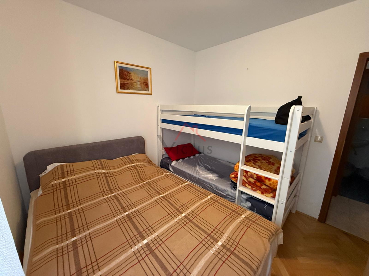 Stan Na prodaju - PRIMORSKO-GORANSKA CRIKVENICA