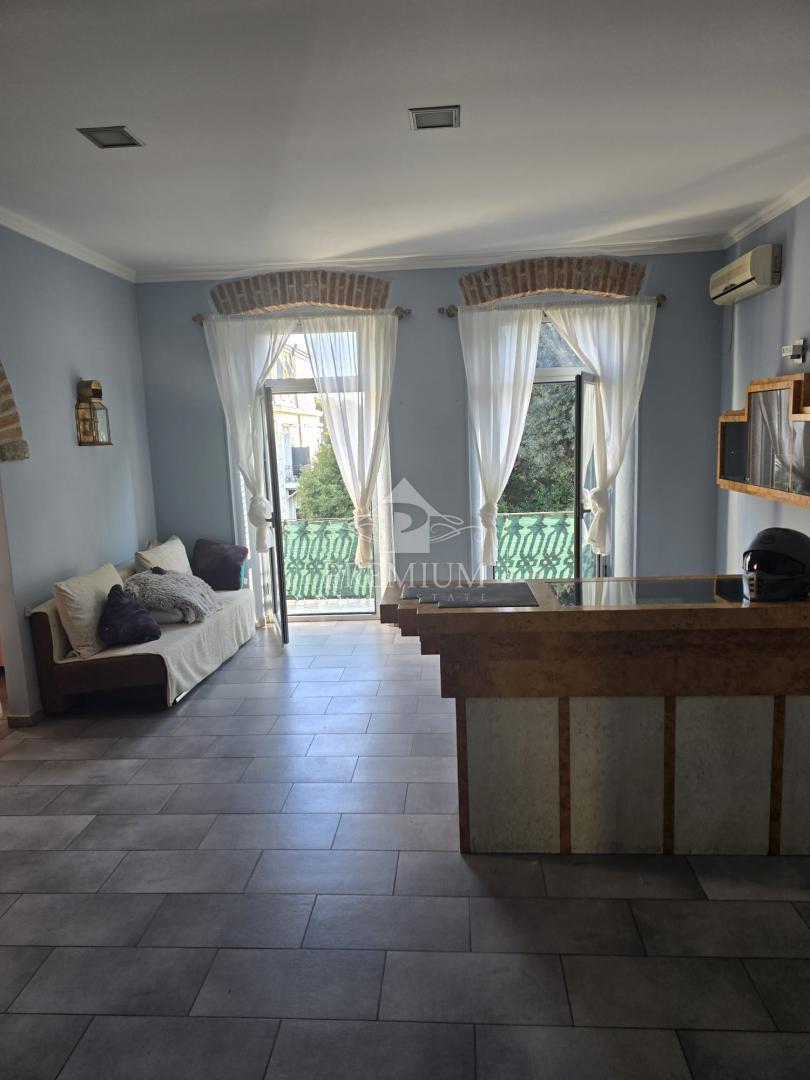 Appartement À louer - Primorsko-goranska Opatija - foto 2/11