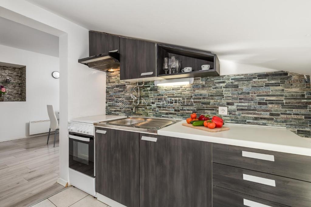 Flat For sale - PRIMORSKO-GORANSKA RIJEKA