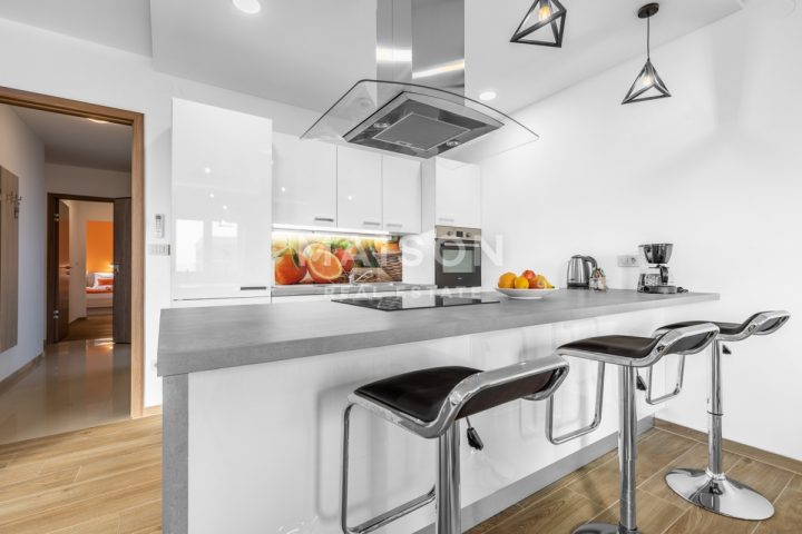 Apartmán na prenájom 120 m² – Kostrena