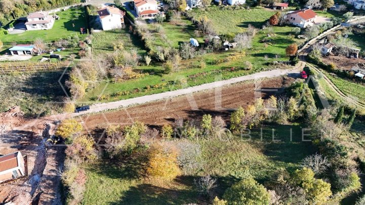 Land for sale 3000 m² – Labin