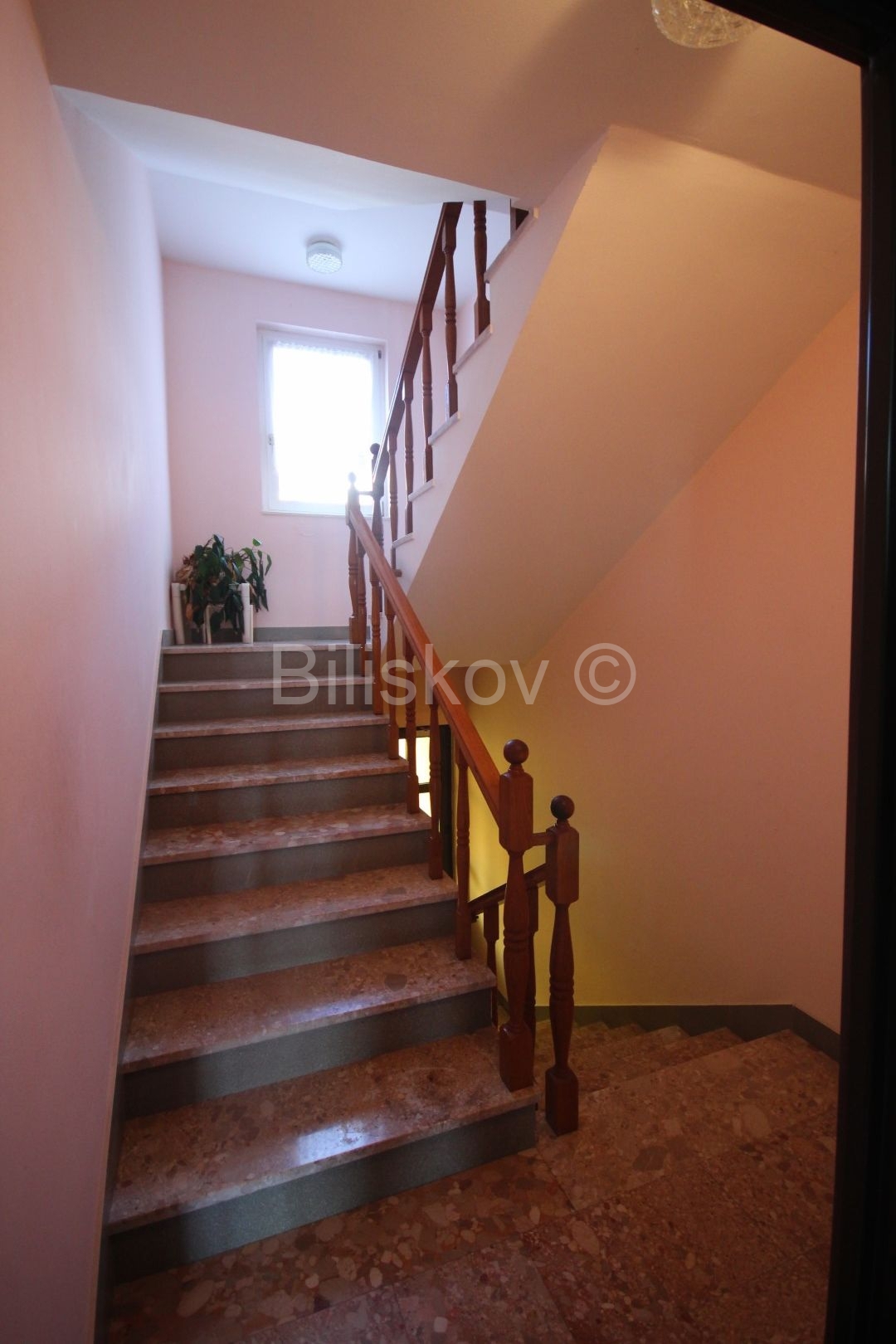 Haus Zu verkaufen - SPLITSKO-DALMATINSKA PODSTRANA