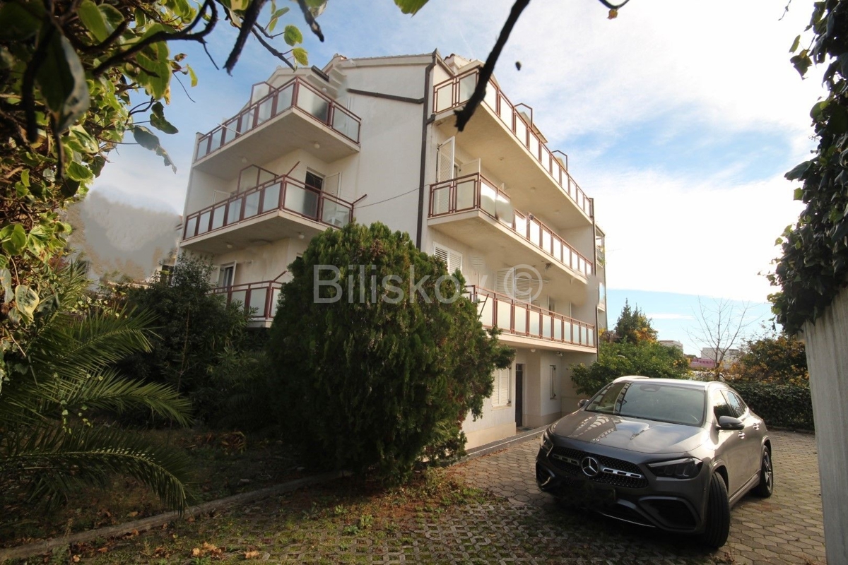 Haus Zu verkaufen - SPLITSKO-DALMATINSKA PODSTRANA