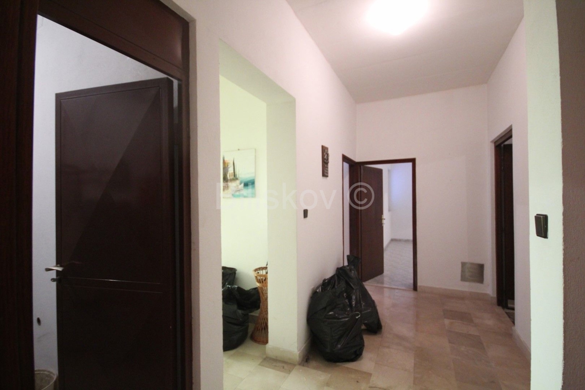Haus Zu verkaufen - SPLITSKO-DALMATINSKA PODSTRANA
