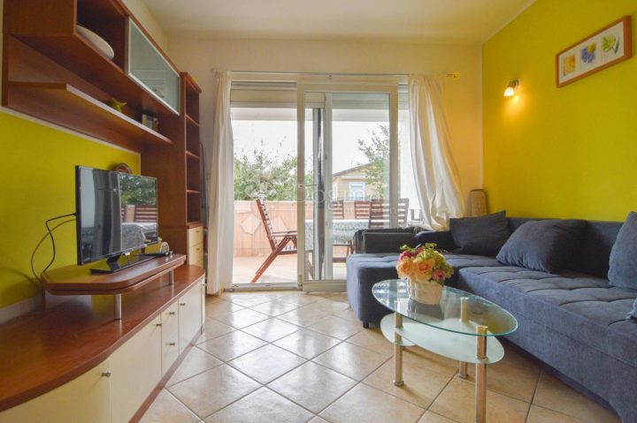 Stan za najam 42 m² – Novigrad