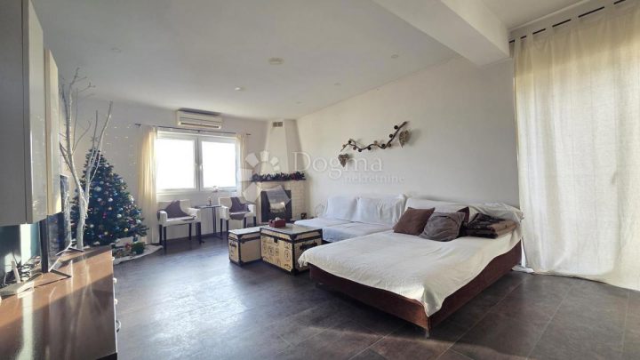 Casa In vendita - Primorsko-goranska Kastav - foto 3/19
