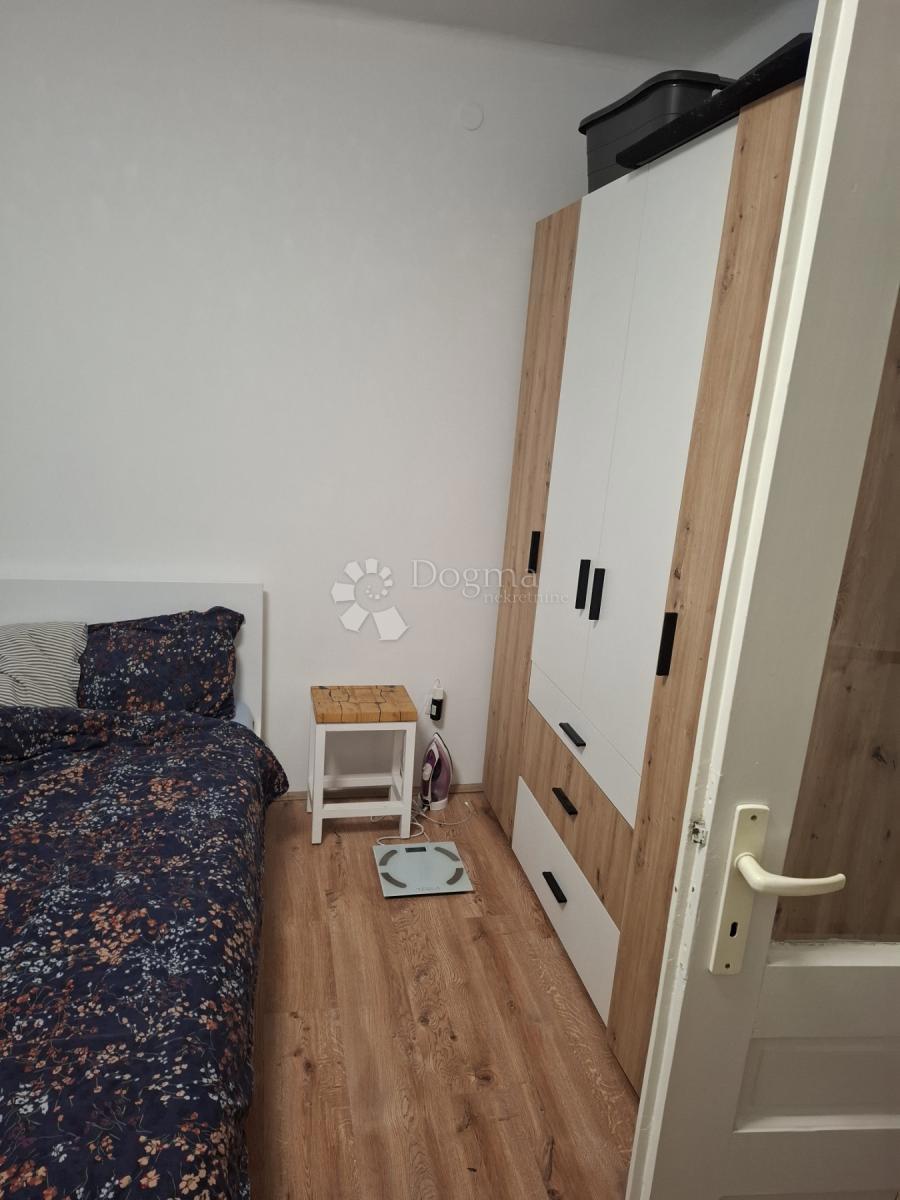 Hiša Na predaj - OSJEČKO-BARANJSKA OSIJEK