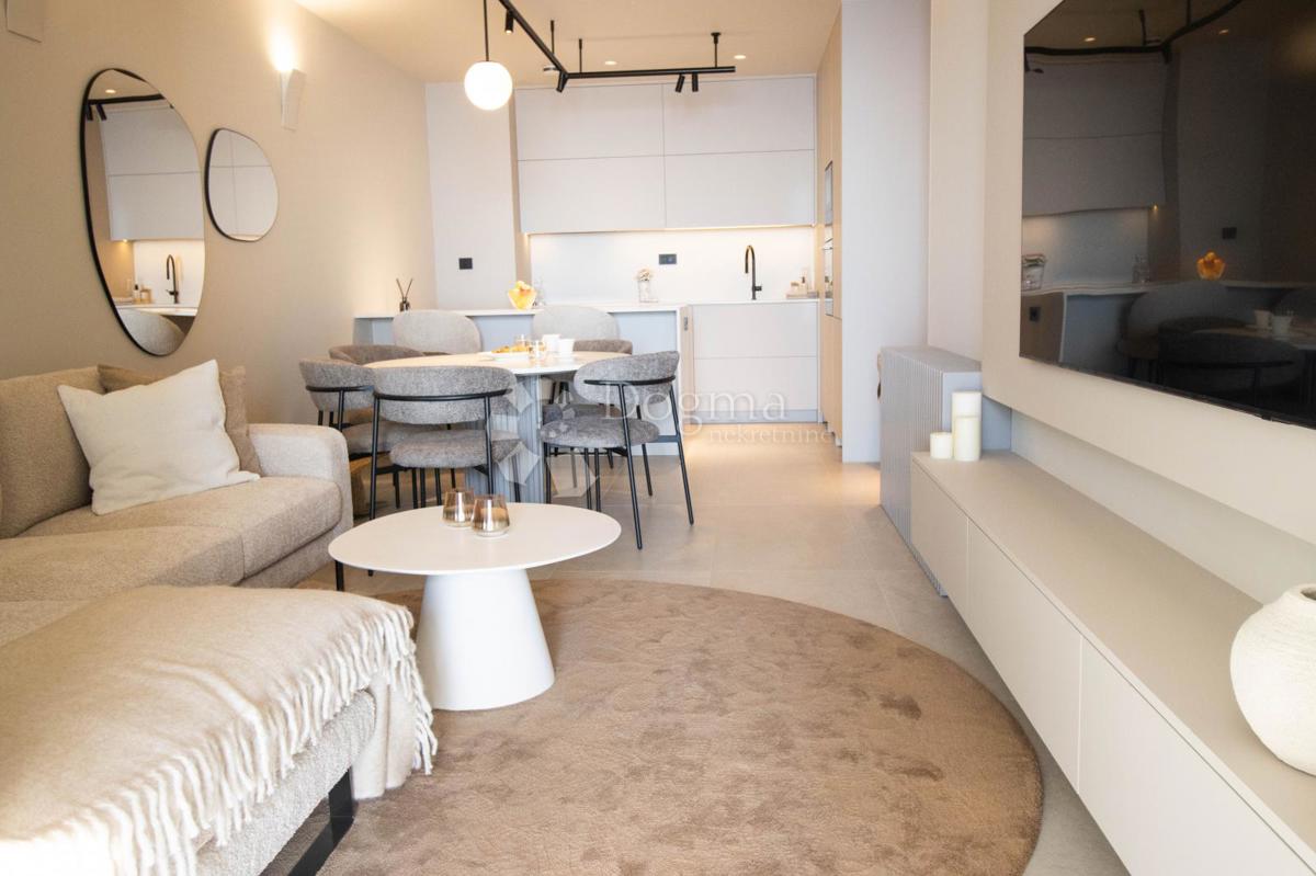 Flat For rent - SPLITSKO-DALMATINSKA SPLIT