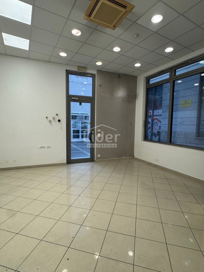 Business premises For rent - PRIMORSKO-GORANSKA RIJEKA