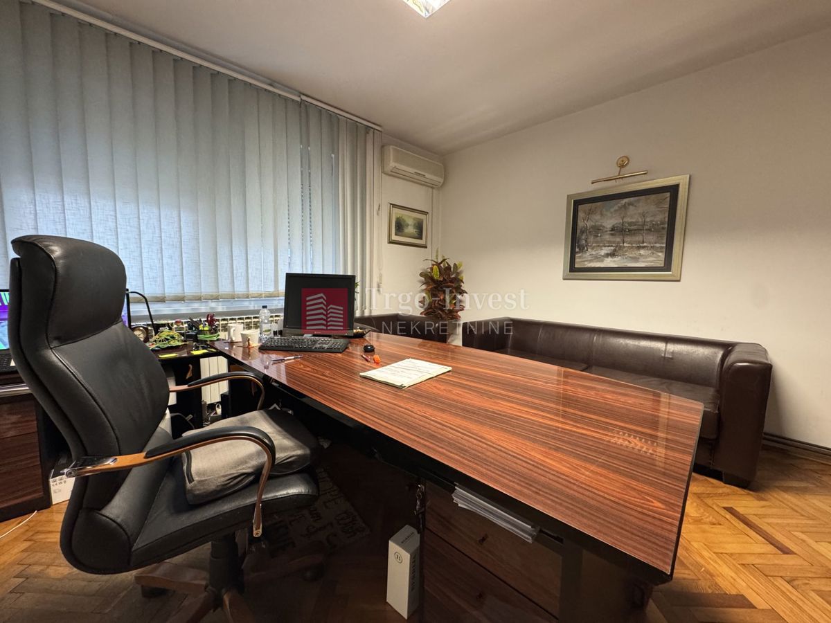 Poslovni prostor Za najam - BRODSKO-POSAVSKA SLAVONSKI BROD