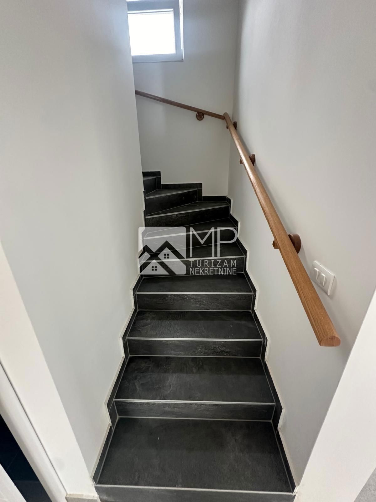 House For sale - ISTARSKA MEDULIN