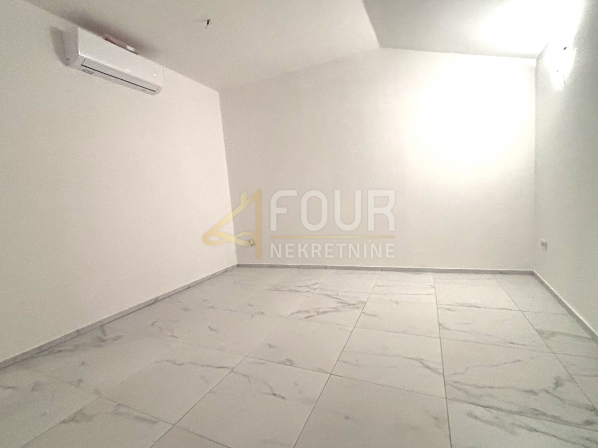 House For sale - Primorsko-goranska Novi Vinodolski - foto 3/7