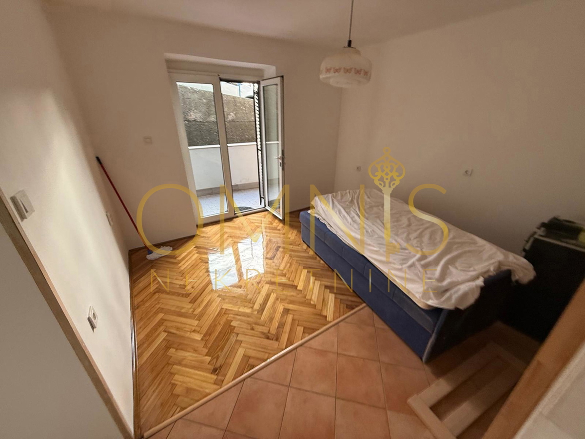 Flat For sale - PRIMORSKO-GORANSKA BAKAR