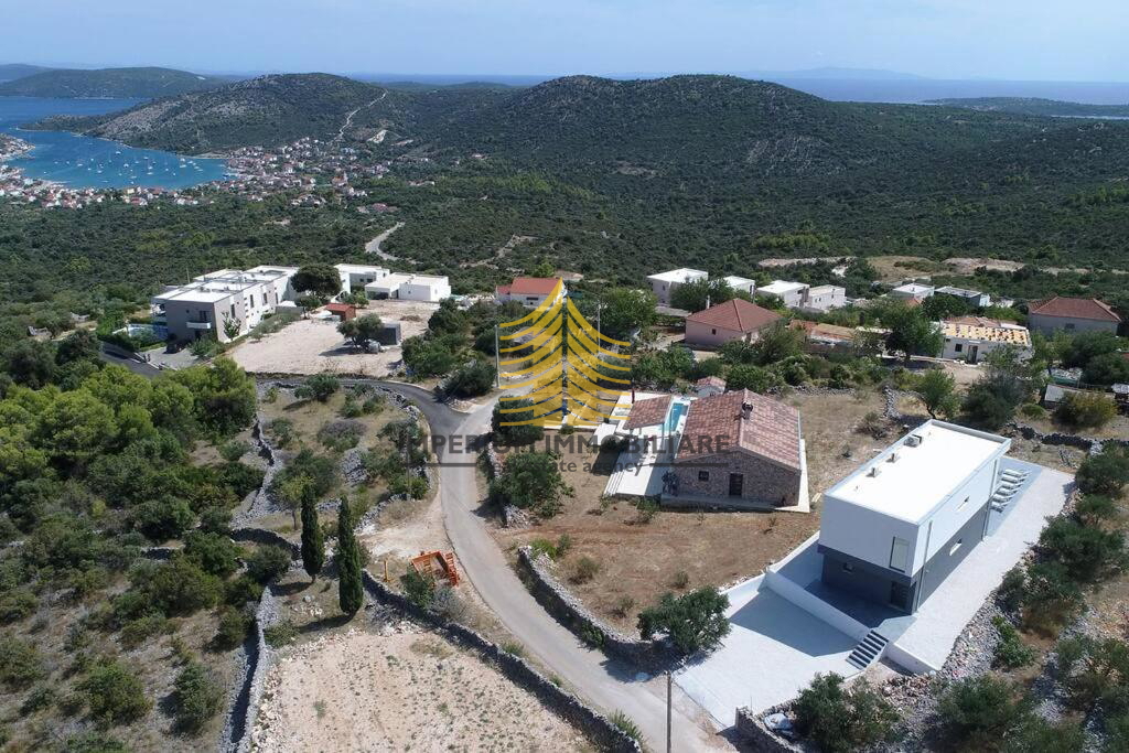 Kuća Na prodaju - SPLITSKO-DALMATINSKA MARINA