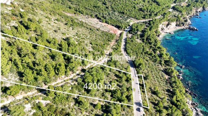 Terreno in vendita 4200 m² – Ston